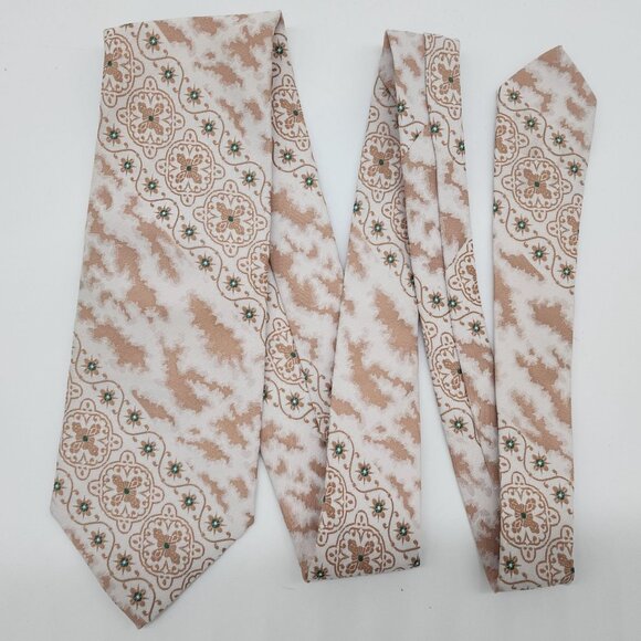 Vintage Sears Mens Tie Beige & White Patterned Polyester Retro 55.5" L 3.75" W - Picture 1 of 5